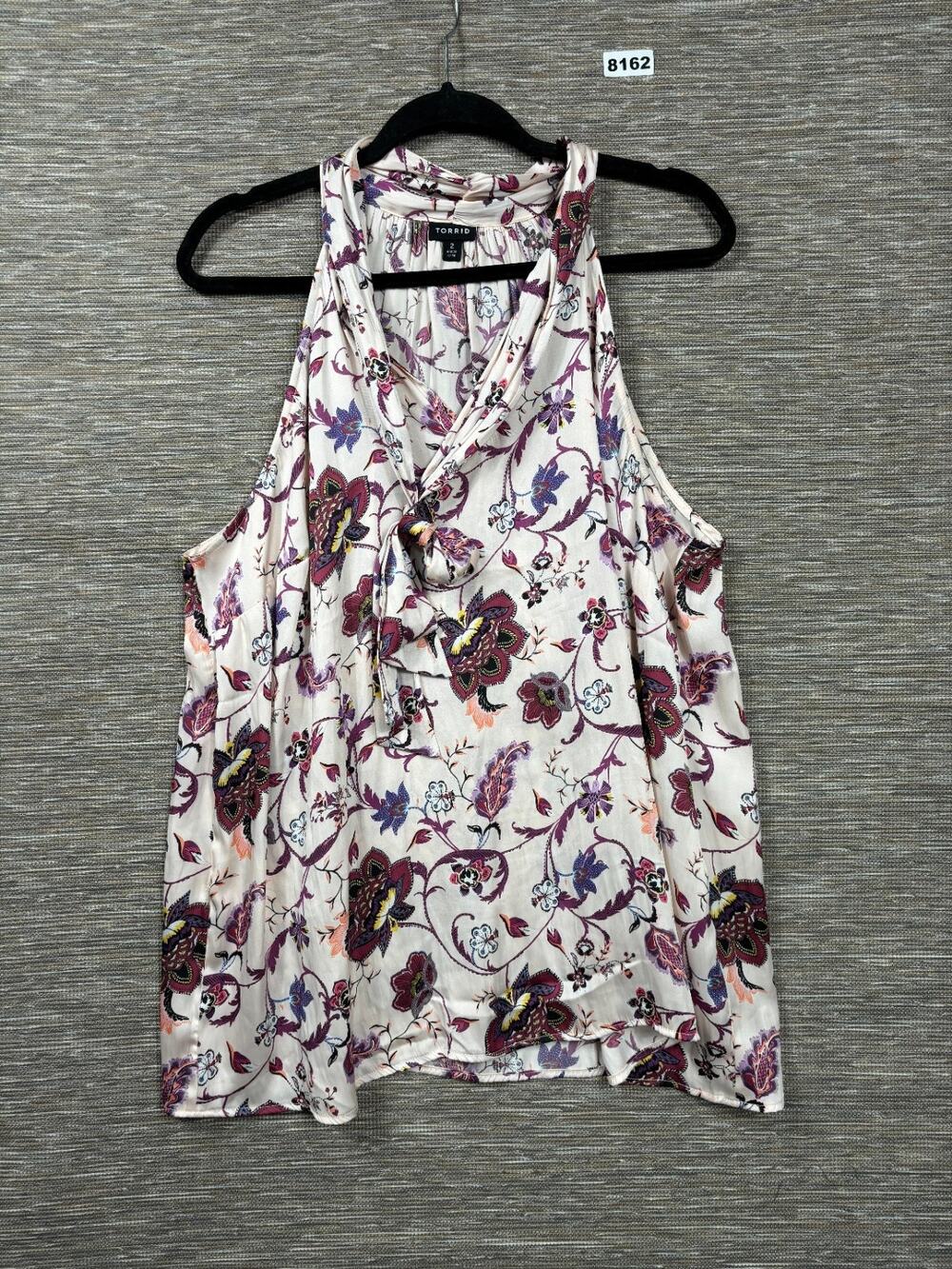 Torrid Satin High Neck Tie Front Top Paisley Floral Womens Size 2X Silky Blouse
